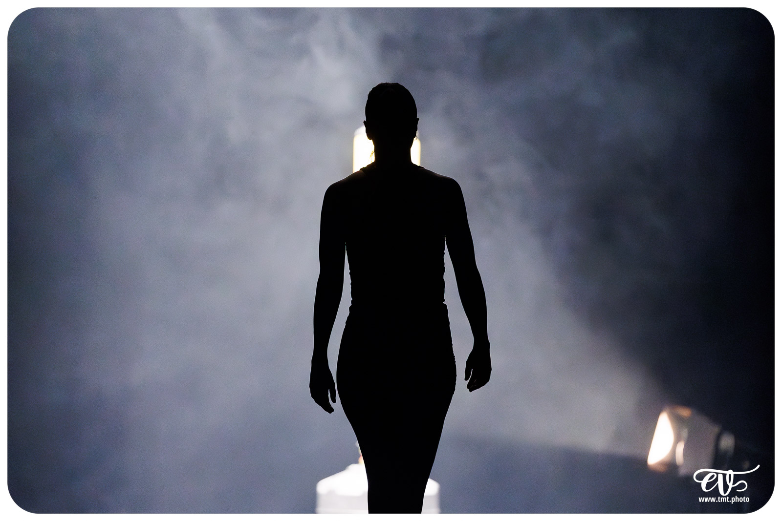 TMTPHOTO L'ODEUR DE LA GUERRE (JULIE DUVAL) 013